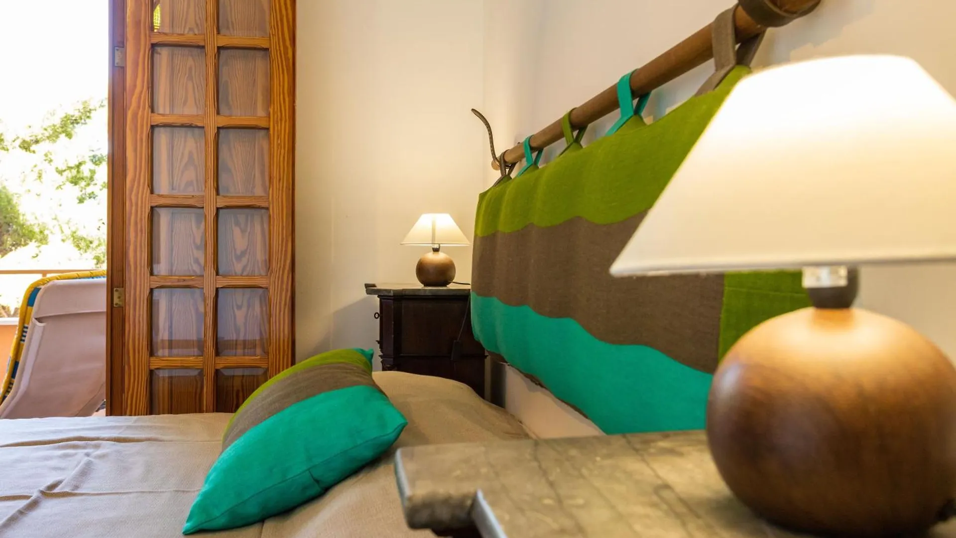 Villa Nel Verde Sul Mare, Mondello, Palermo 0*,  İtalya